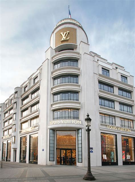 louis vuitton facade champs elysee|Louis Vuitton champs elysees appointment.